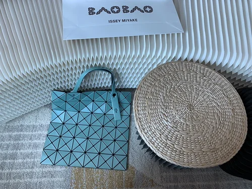 11 Issey Miyake Handbag Medium Women Luxury Pleated Designer