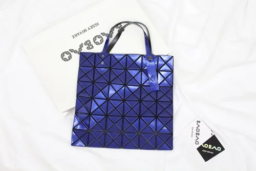 11 Issey Miyake Handbag Medium Women Luxury Pleated Designer