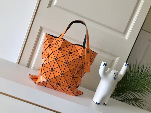 11 Issey Miyake Handbag Medium Women Luxury Pleated Designer