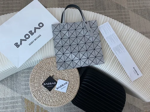 11 Issey Miyake Handbag Medium Women Luxury Pleated Designer