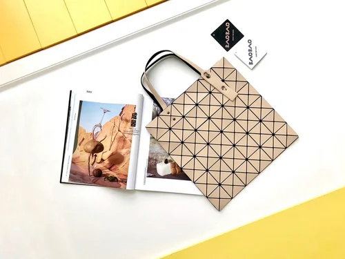 11 Issey Miyake Handbag Medium Women Luxury Pleated Designer