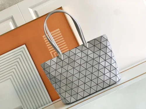 11 Issey Miyake Handbag Medium Women Luxury Pleated Designer