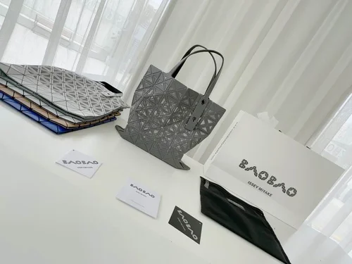 11 Issey Miyake Handbag Medium Women Luxury Pleated Designer