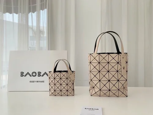 11 Issey Miyake Handbag Medium Women Luxury Pleated Designer