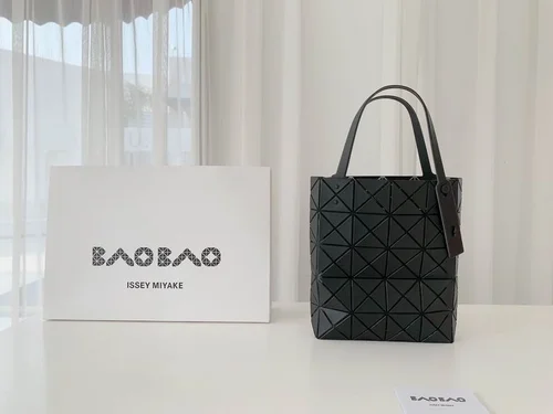 11 Issey Miyake Handbag Medium Women Luxury Pleated Designer