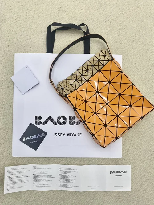 11 Issey Miyake Handbag Medium Women Luxury Pleated Designer