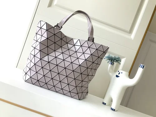 11 Issey Miyake Handbag Medium Women Luxury Pleated Designer