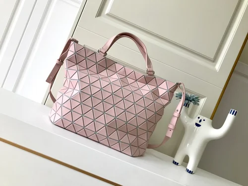 11 Issey Miyake Handbag Medium Women Luxury Pleated Designer