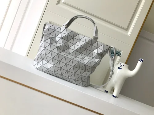 11 Issey Miyake Handbag Medium Women Luxury Pleated Designer