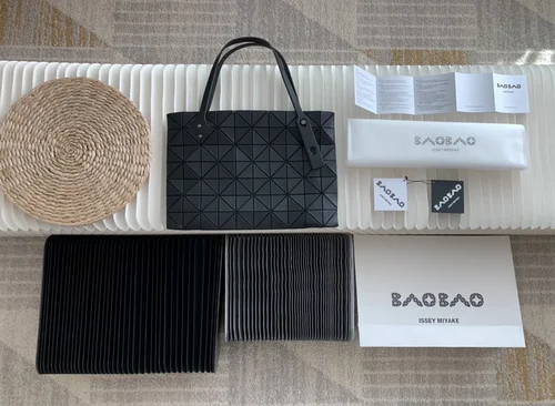 11 Issey Miyake Handbag Medium Women Luxury Pleated Designer