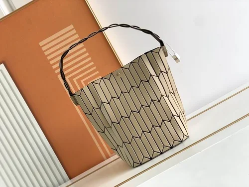 11 Issey Miyake Handbag Medium Women Luxury Pleated Designer