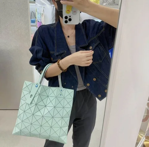 11 Issey Miyake Handbag Medium Women Luxury Pleated Designer