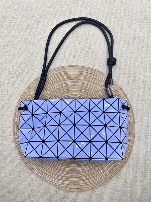 11 Issey Miyake Messenger Bag Medium Women Luxury Pleated