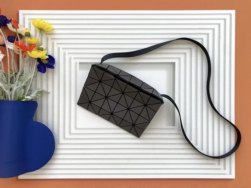 11 Issey Miyake Messenger Bag Medium Women Luxury Pleated