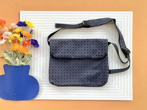 11 Issey Miyake Messenger Bag Medium Women Luxury Pleated