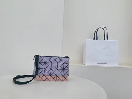 11 Issey Miyake Messenger Bag Medium Women Luxury Pleated