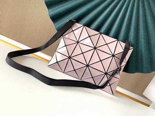 11 Issey Miyake Messenger Bag Medium Women Luxury Pleated