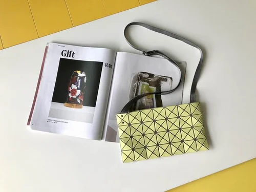 11 Issey Miyake Messenger Bag Medium Women Luxury Pleated