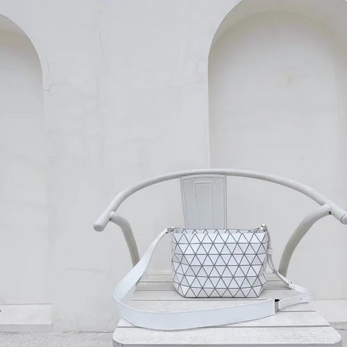 11 Issey Miyake Messenger Bag Medium Women Luxury Pleated