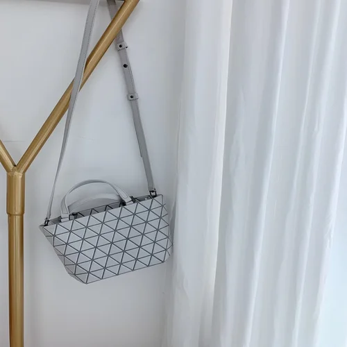 11 Issey Miyake Messenger Bag Medium Women Luxury Pleated