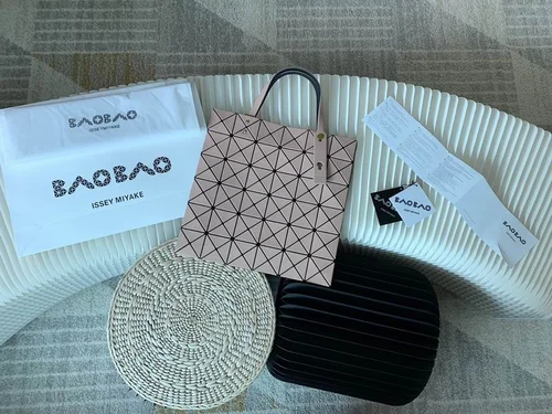 Issey Miyake Original Handbag Authentic Pleated Luxury