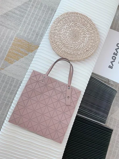 Issey Miyake Original Handbag Authentic Pleated Luxury