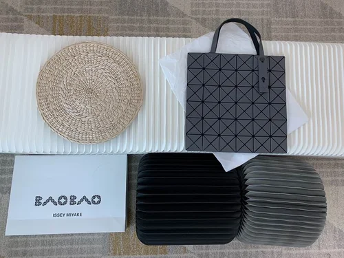 Issey Miyake Original Handbag Authentic Pleated Luxury