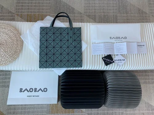 Issey Miyake Original Handbag Authentic Pleated Luxury