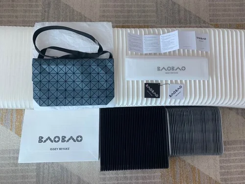 Issey Miyake Original Messenger Bag Authentic Pleated Luxury