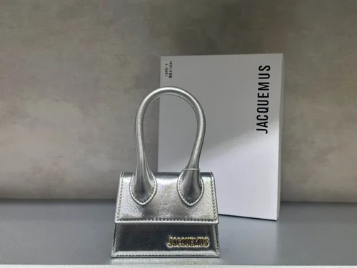 11 Jacquemus Handbag Medium Women Luxury Leather Designer