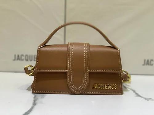 11 Jacquemus Handbag Medium Women Luxury Leather Designer