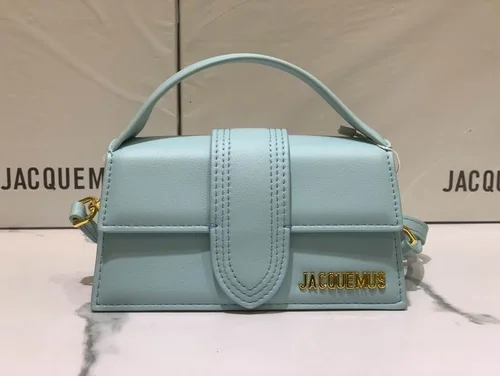 11 Jacquemus Handbag Medium Women Luxury Leather Designer