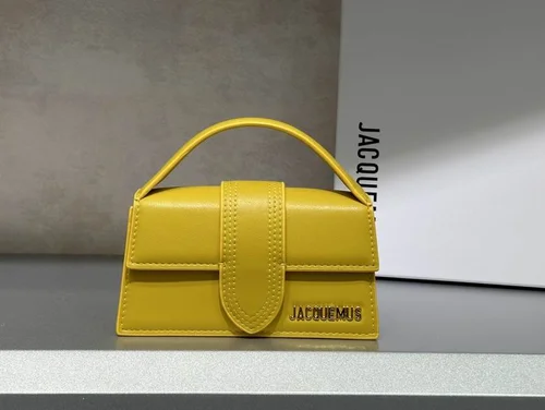 11 Jacquemus Handbag Medium Women Luxury Leather Designer