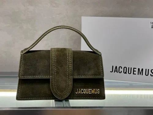 11 Jacquemus Handbag Medium Women Luxury Leather Designer