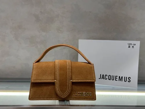 11 Jacquemus Handbag Medium Women Luxury Leather Designer
