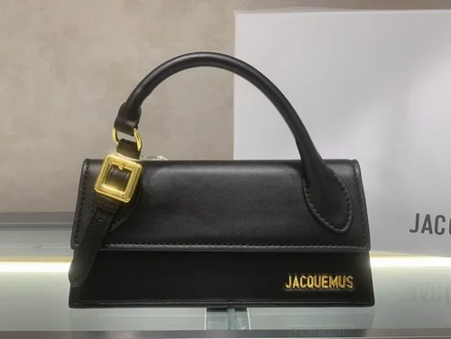 11 Jacquemus Handbag Medium Women Luxury Leather Designer