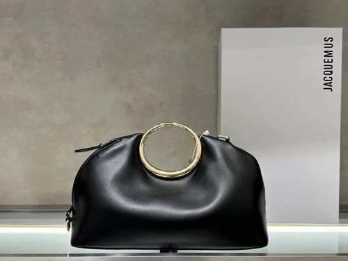 11 Jacquemus Handbag Medium Women Luxury Leather Designer