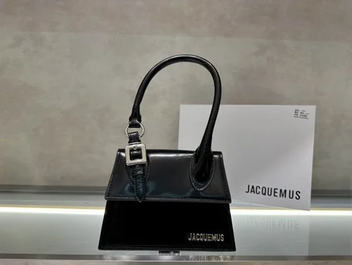 11 Jacquemus Handbag Medium Women Luxury Leather Designer