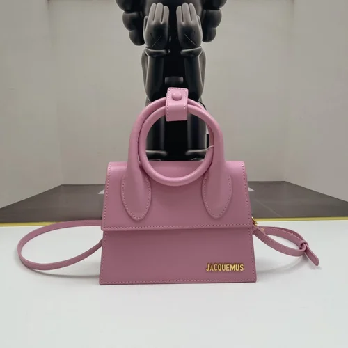 11 Jacquemus Handbag Medium Women Luxury Leather Designer