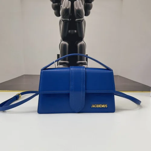 11 Jacquemus Handbag Medium Women Luxury Leather Designer