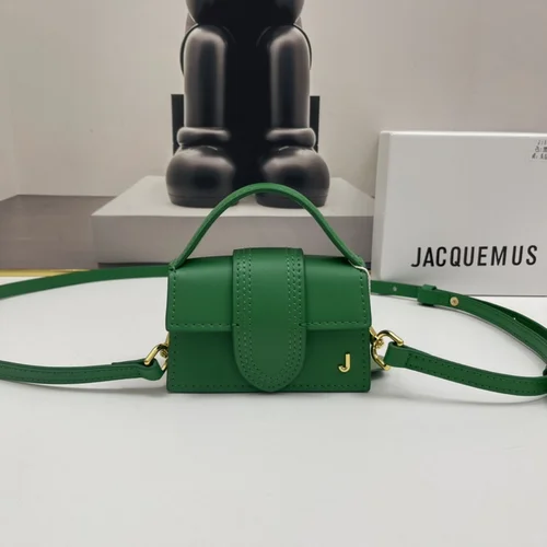 11 Jacquemus Handbag Medium Women Luxury Leather Designer