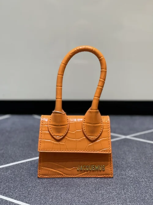 11 Jacquemus Handbag Medium Women Luxury Leather Designer