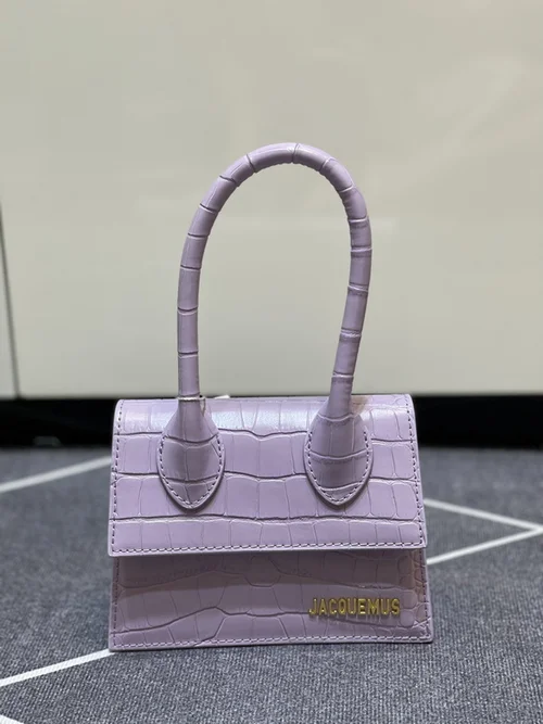 11 Jacquemus Handbag Medium Women Luxury Leather Designer