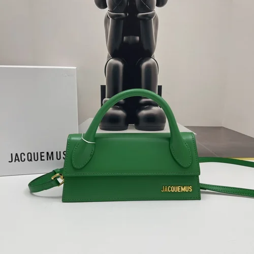 11 Jacquemus Handbag Medium Women Luxury Leather Designer