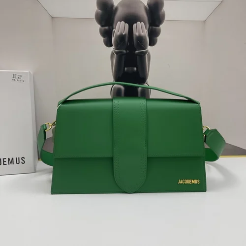 11 Jacquemus Handbag Medium Women Luxury Leather Designer