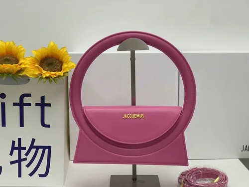 11 Jacquemus Handbag Medium Women Luxury Leather Designer