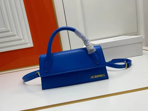 11 Jacquemus Handbag Medium Women Luxury Leather Designer