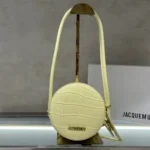 11 Jacquemus Makeup Cosmetic Pouch Women Luxury Leather