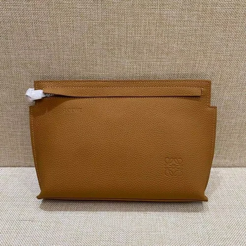 11 Loewe Women's Shoulder Bags Luxury Anagram Collection