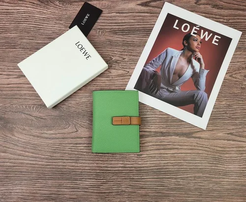 11 Loewe Women's Wallet Luxury Anagram Leather Designer